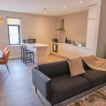 Riverside - Luxury 4 Daire *