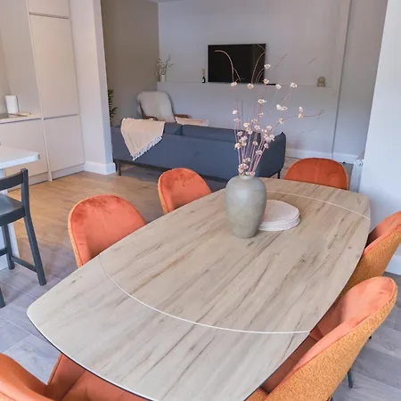 Riverside - Luxury 4 شقة *