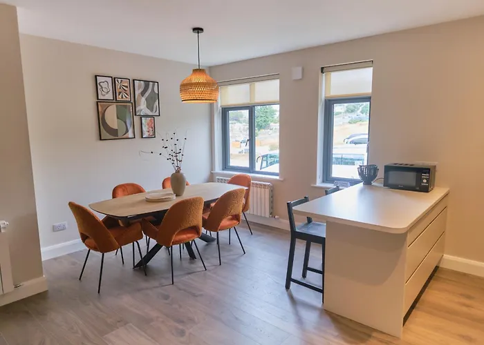 Riverside - Luxury 4