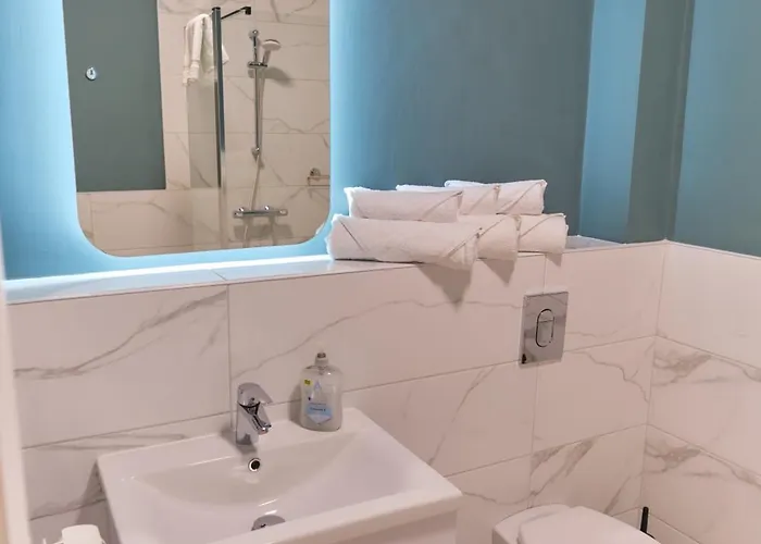 Riverside - Luxury 4 Daire *