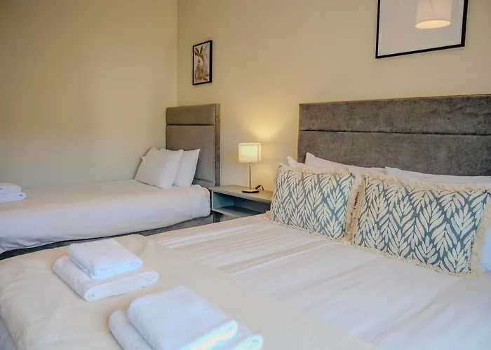 Riverside - Luxury 4 Daire *